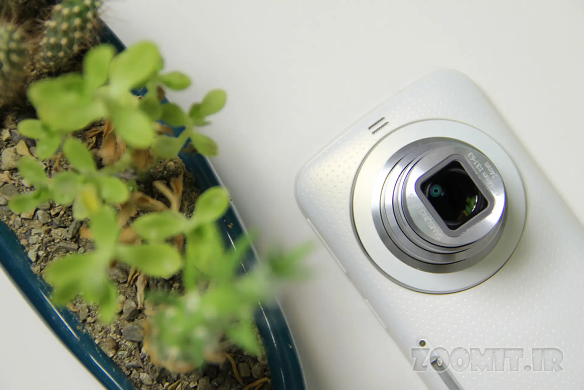 بررسی تلفن/دوربین گلکسی کی زوم سامسونگ (Galaxy K Zoom)